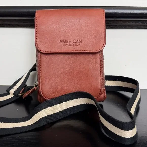 American Leather Co genuine leather crossbody shoulder purse neutral like new - Picture 5 of 11